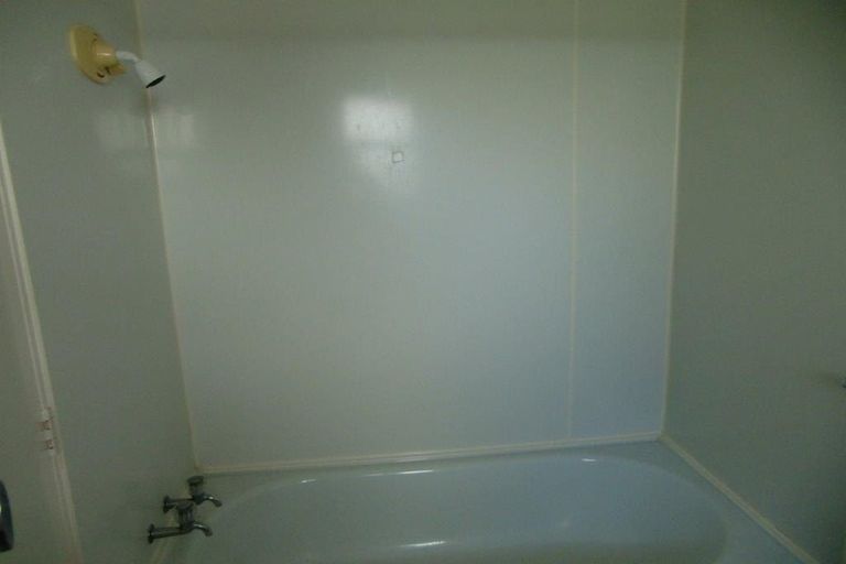 Photo of property in 22 Overton Road, Papatoetoe, Auckland, 2025