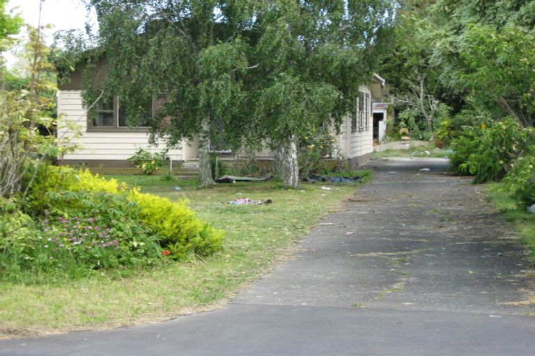 Photo of property in 300 Sutton Road, Drury, Papakura, 2584