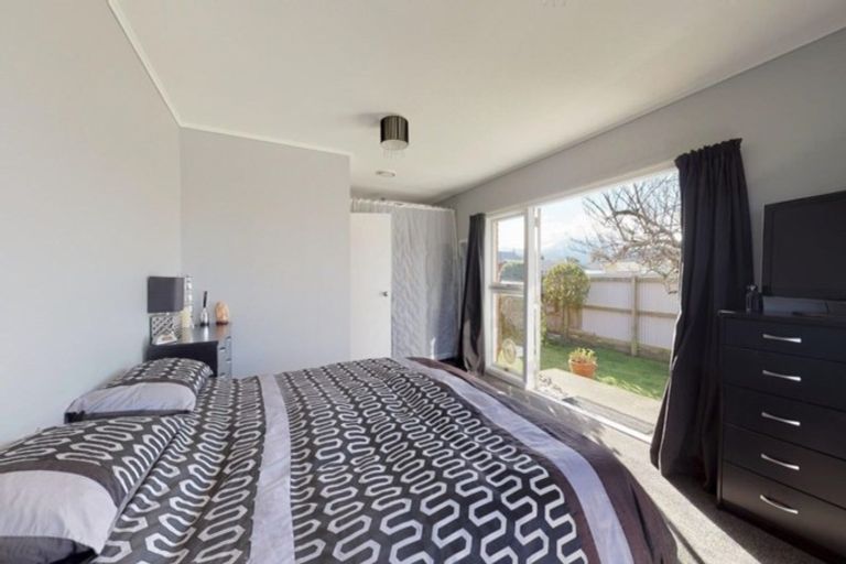 Photo of property in 1 Allen Street, Methven, 7730