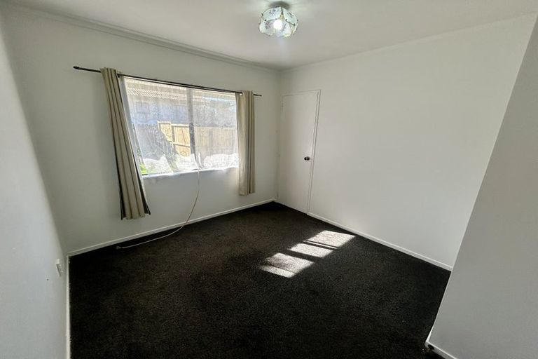 Photo of property in 2/14 Leven Lane, Totara Heights, Auckland, 2105