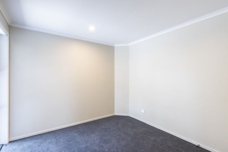 Photo of property in 1402 Devon Road, Brixton, Waitara, 4382