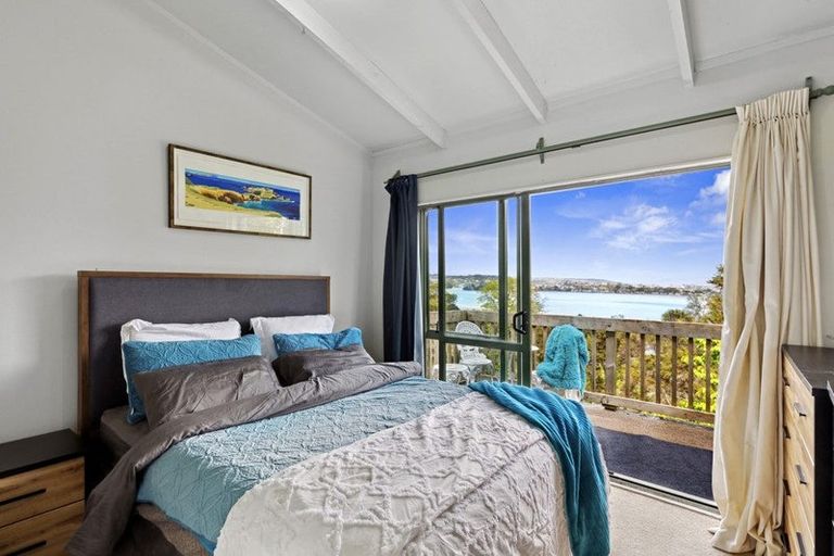 Photo of property in 26 Merewhira Road, Paremoremo, Albany, 0793