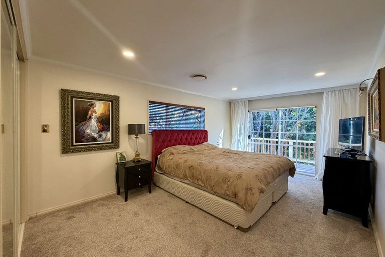 Photo of property in 34 Hythe Terrace, Mairangi Bay, Auckland, 0630