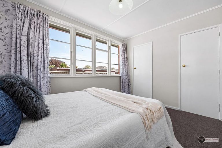 Photo of property in 32 Cottle Street, Avalon, Lower Hutt, 5011