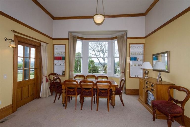 Photo of property in 14 Great North Road, Saint Johns Hill, Whanganui, 4500