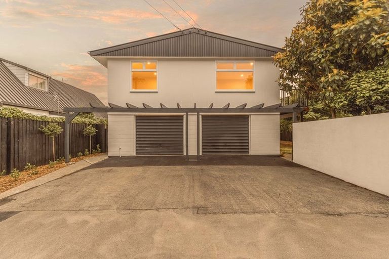 Photo of property in 143 Grahams Road, Burnside, Christchurch, 8053