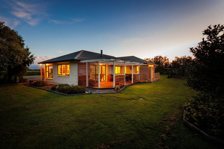 Photo of property in 981 Roberts Line, Bunnythorpe, Palmerston North, 4478