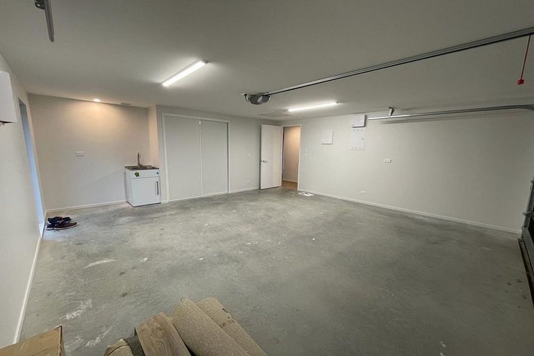 Photo of property in 18 Te Kanawa Lane, Rolleston, 7615