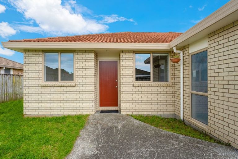 Photo of property in 10 Anton Place, Takanini, 2112