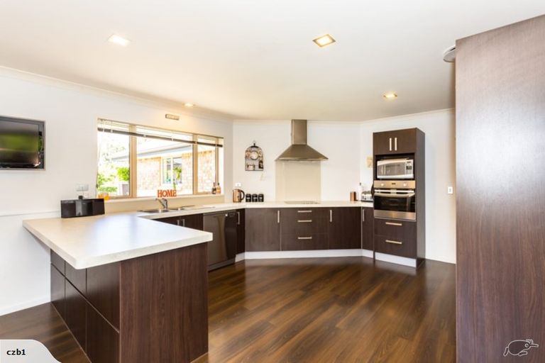 Photo of property in 5 Curnow Way, Rolleston, 7614