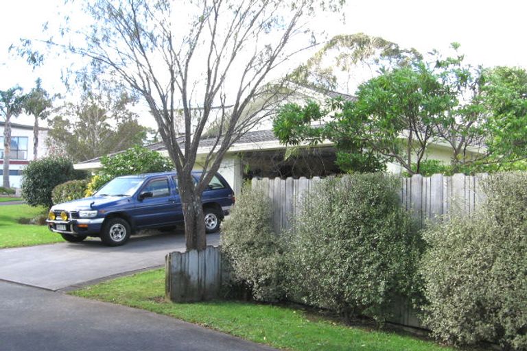 Photo of property in 33 Westview Court, Somerville, Auckland, 2014