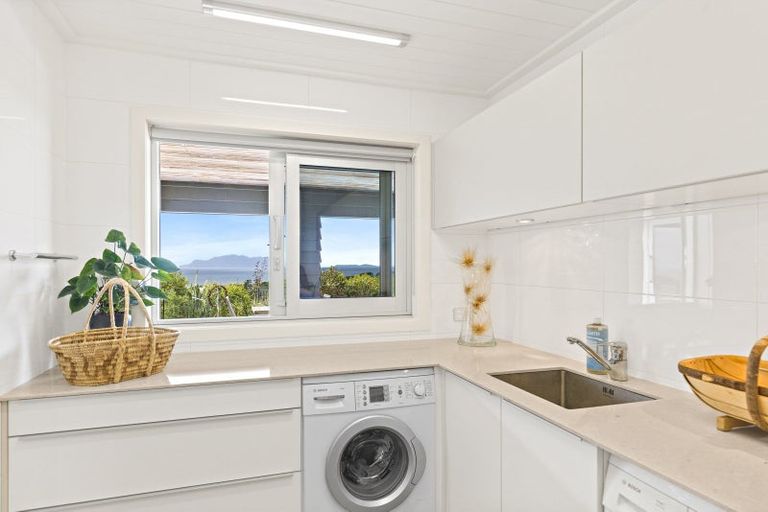 Photo of property in 28 Matheson Bush Road, Leigh, 0985