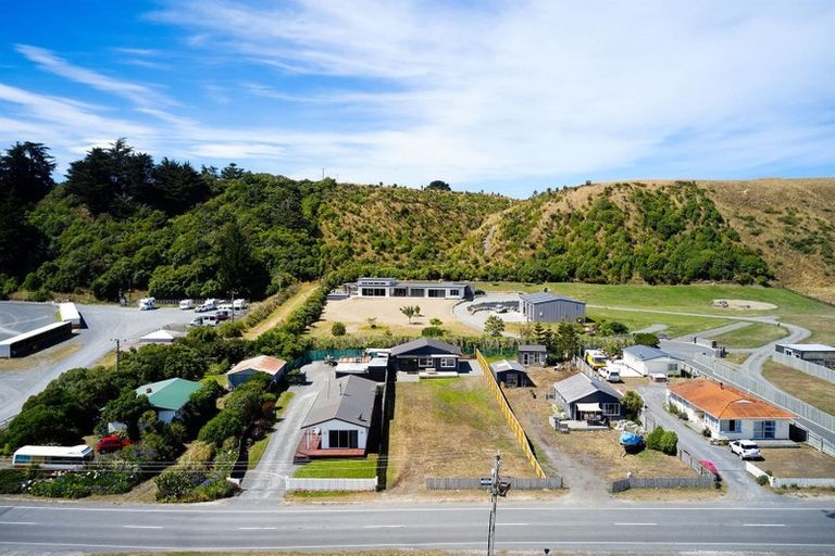 Photo of property in 7 South Bay Parade, South Bay, Kaikoura, 7300