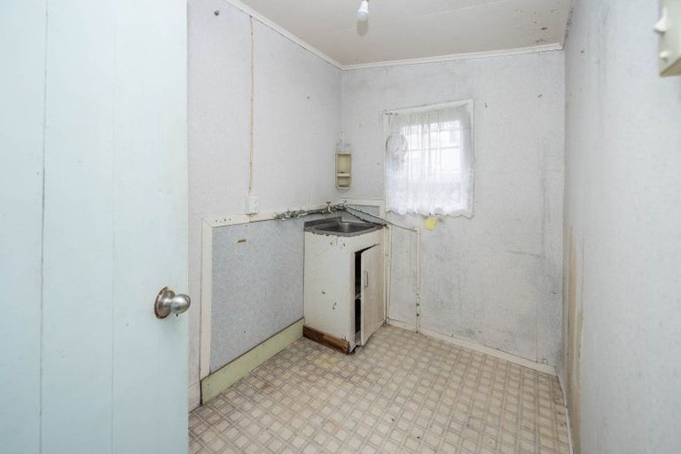 Photo of property in 28 Hakanoa Street, Huntly, 3700