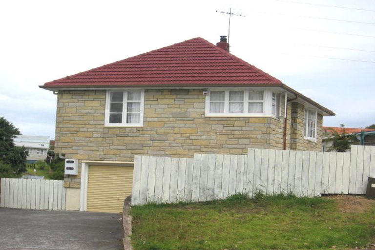 Photo of property in 615 Richardson Road, Mount Roskill, Auckland, 1041