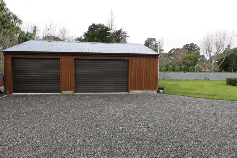 Photo of property in 16 Golf Links Road, Rangiora, 7473