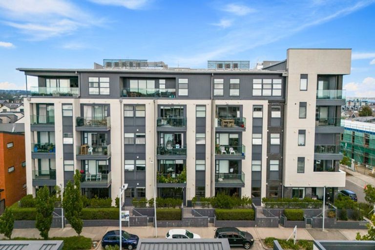 Photo of property in 103/2 Onekiritea Road, Hobsonville, Auckland, 0616