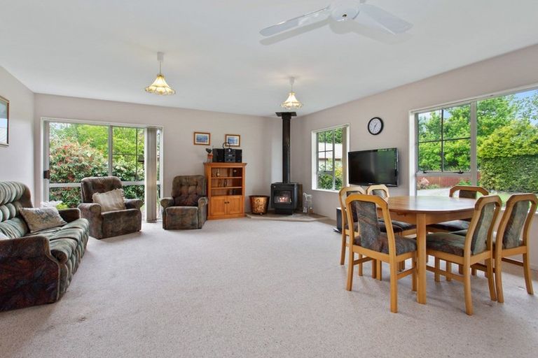 Photo of property in 15 Burnett Street, Oxford, 7430