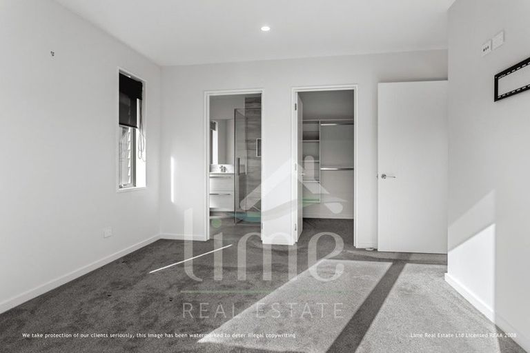 Photo of property in 26 Whakatipu Street, Pegasus, 7612