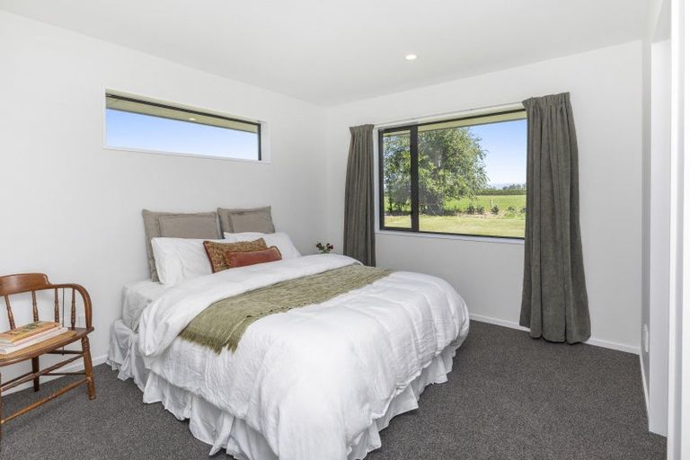 Photo of property in 2217 Old West Coast Road, Kirwee, Christchurch, 7671