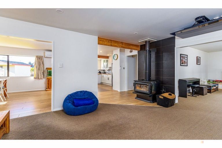 Photo of property in 104c Mckenzie Street, Geraldine, 7930