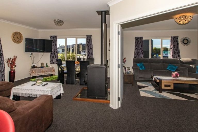 Photo of property in 79 Mcelwee Street, Jervoistown, Napier, 4112