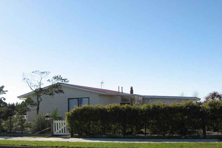 Photo of property in 27 Fergusson Street, Marton, 4710