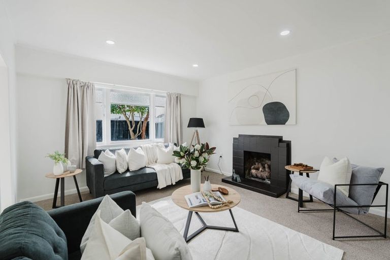 Photo of property in 35 Lake Crescent, Hamilton Lake, Hamilton, 3204