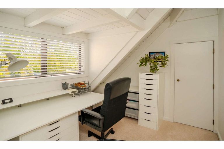 Photo of property in 54 Rangitane Loop Road, Kerikeri, 0294