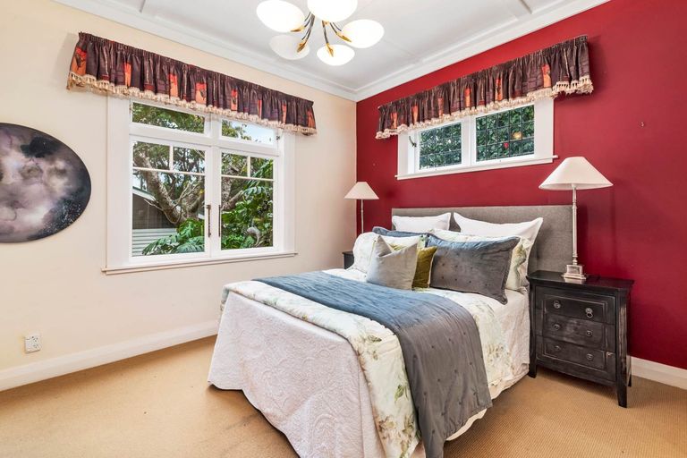 Photo of property in 18 Charlton Avenue, Mount Eden, Auckland, 1024
