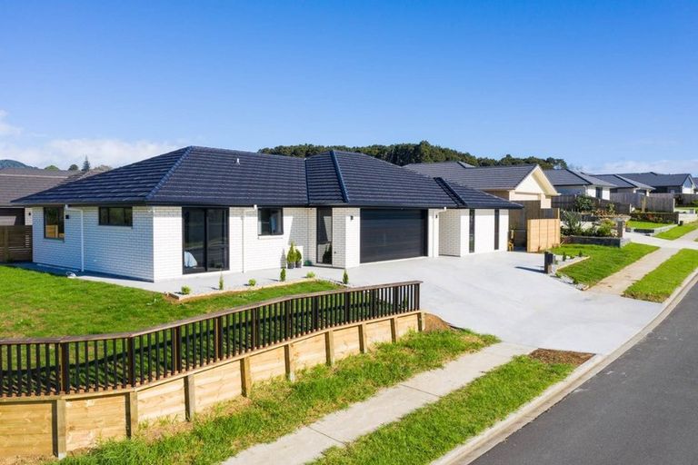 Photo of property in 1 Pahau Avenue, Tikipunga, Whangarei, 0112