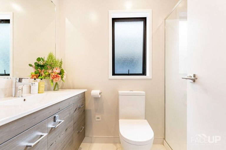 Photo of property in 42 Bomb Point Drive, Hobsonville, Auckland, 0616