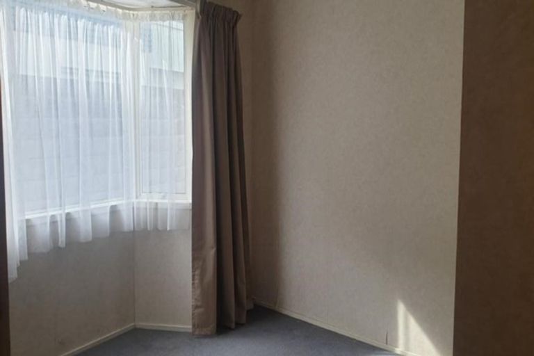 Photo of property in 2/181 Marine Parade, Mount Maunganui, 3116