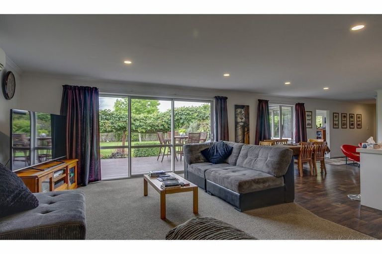 Photo of property in 21 Factory Road, Temuka, 7920