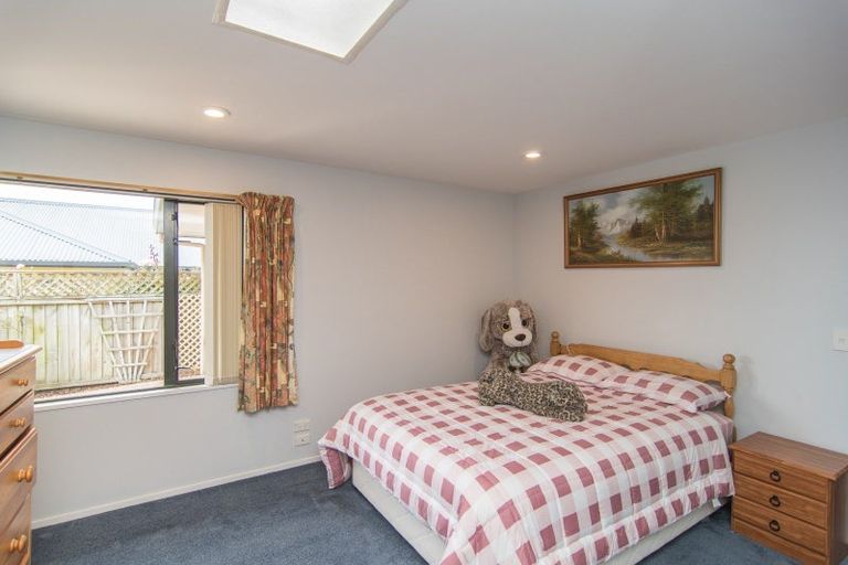 Photo of property in 16 Alpine Close, Marchwiel, Timaru, 7910