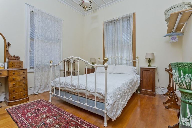 Photo of property in 63 Princes Street, Northcote Point, Auckland, 0627
