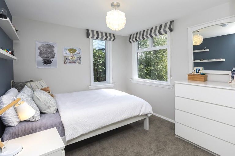 Photo of property in 2 Whareora Terrace, Cashmere, Christchurch, 8022