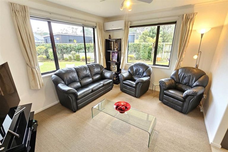 Photo of property in 106 Benjamin Place, Matarangi, Whitianga, 3592