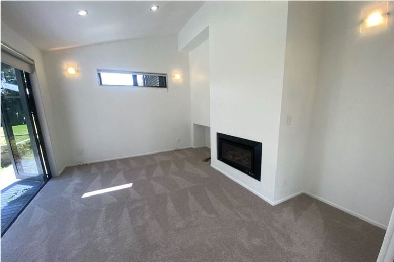 Photo of property in 68 Rame Road, Greenhithe, Auckland, 0632