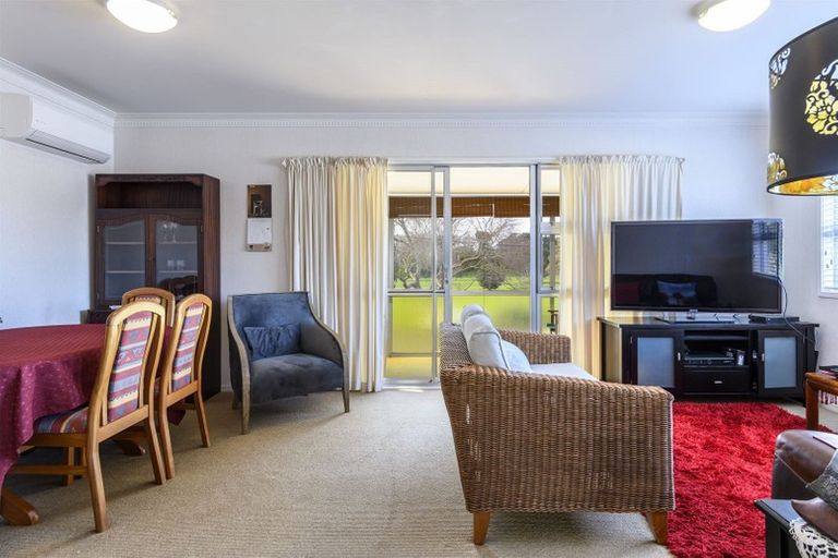 Photo of property in 76c Vale Street, Otumoetai, Tauranga, 3110