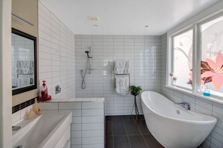 Photo of property in 557 Highgate, Maori Hill, Dunedin, 9010