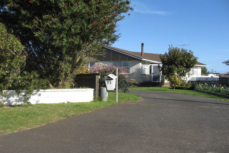 Photo of property in 11 Exeter Crescent, Springvale, Whanganui, 4501