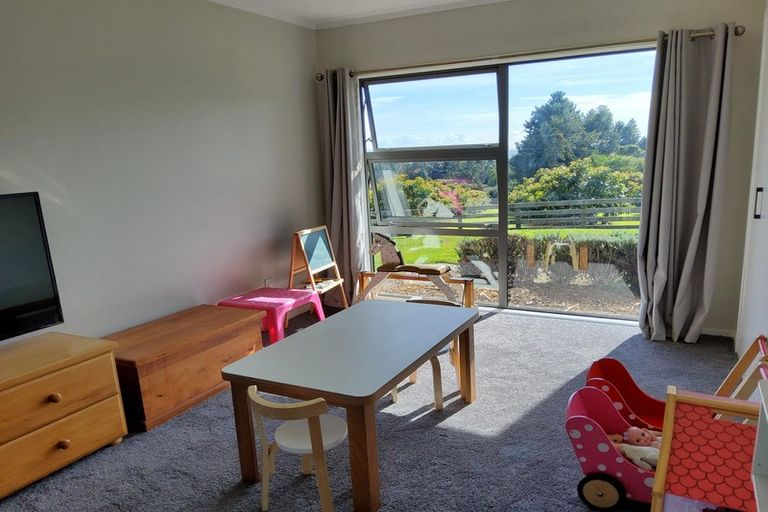 Photo of property in 14 Merrick Road, Pyes Pa, Tauranga, 3173