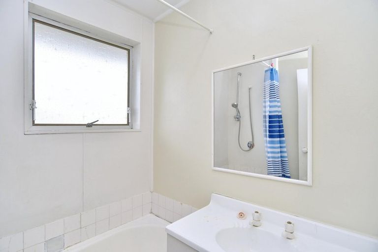 Photo of property in 4/58 Epsom Road, Sockburn, Christchurch, 8042