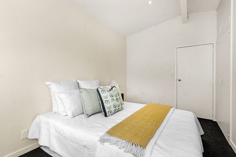 Photo of property in 53a Garreg Road, Bryndwr, Christchurch, 8052