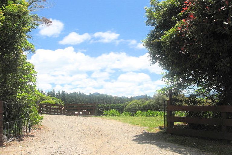 Photo of property in 820 No 2 Road, Te Ranga, Te Puke, 3182