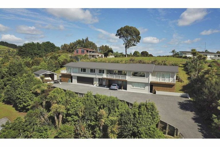 Photo of property in 204 Rangitane Road, Kerikeri, 0294