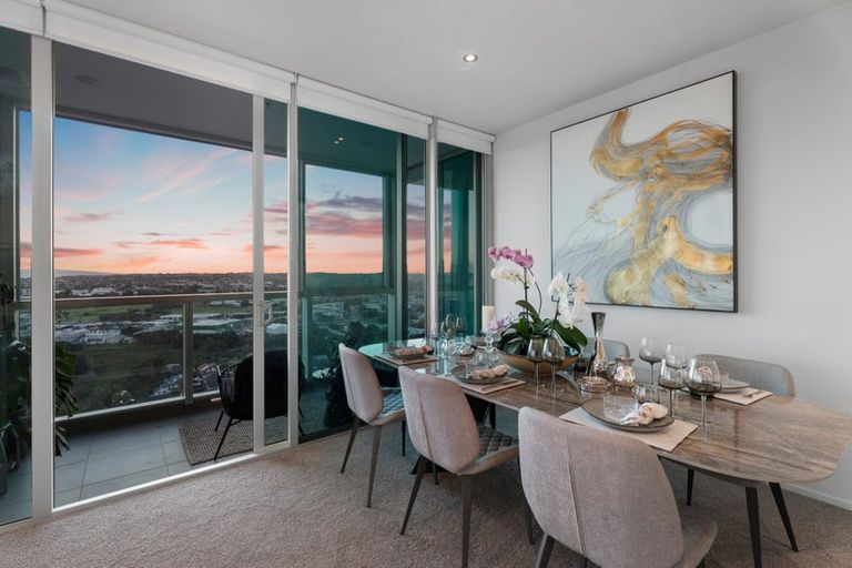 Photo of property in Sentinel Apartments, 1903/3 Northcroft Street, Takapuna, Auckland, 0622