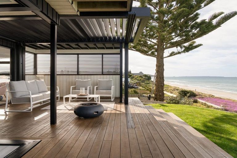 Photo of property in 553 Pukehina Parade, Pukehina, Te Puke, 3189