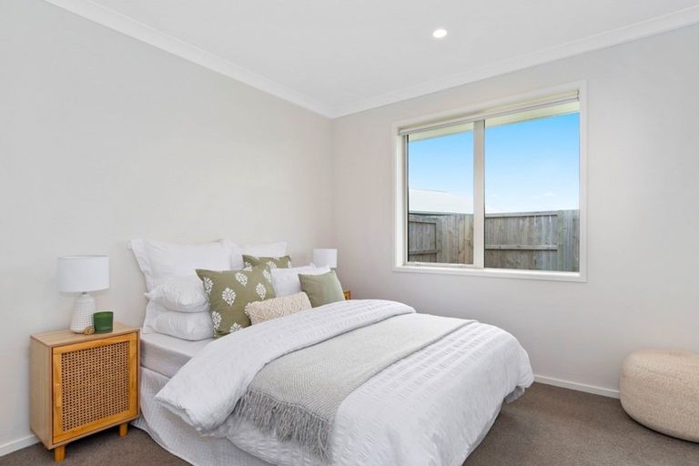 Photo of property in 12 Bill Miller Drive, Papamoa, 3118